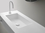 Plan vasque lavabo sur mesure : L 60 à 201 x P 40 à 51 cm, finition lisse mate, 10 couleurs au choix, Anti bactérien, résine Akrytan® teinté dans la masse, Livraison Offerte.